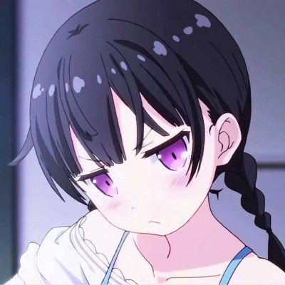上海一女子上树拍照压垮樱花树